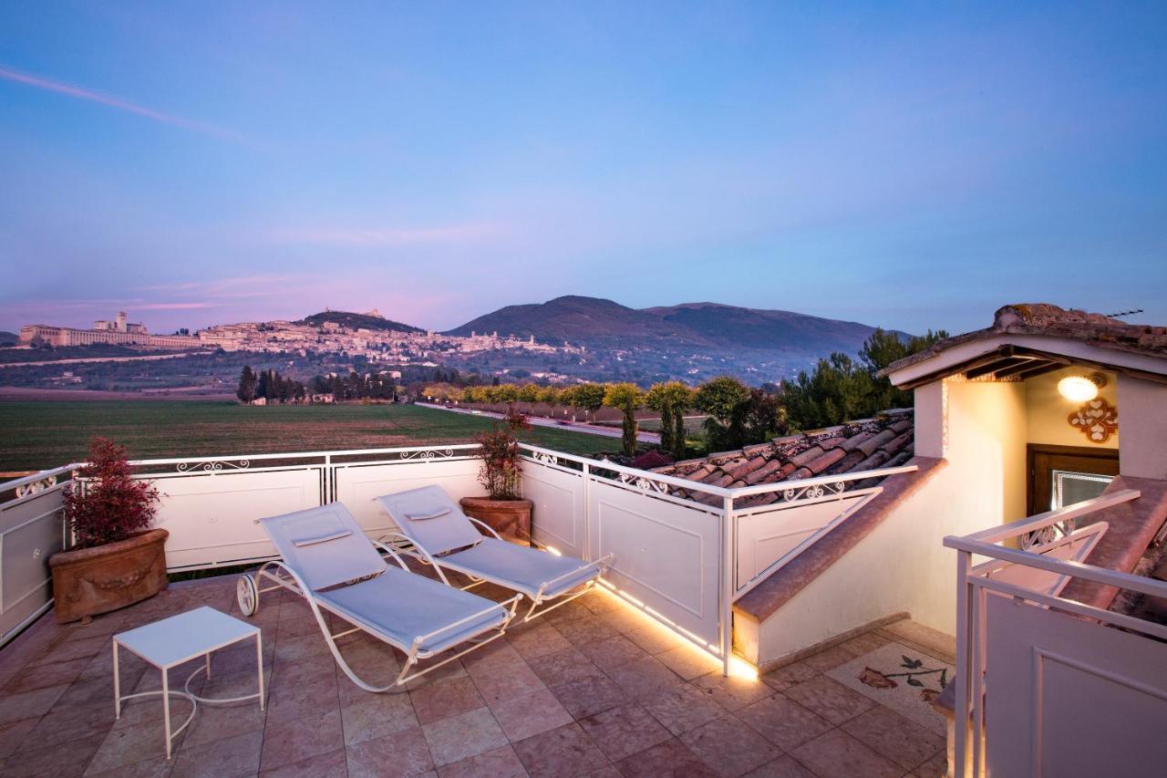 Unica Assisi Agri-Charming House Bed and Breakfast Eksteriør billede